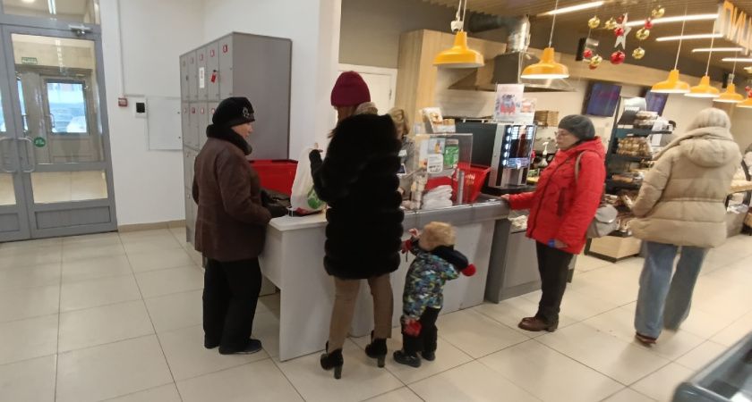 Можно ли простому покупателю обмануть кассу самообслуживания? Сотрудник «Пятерочки» раскрывает закулисье