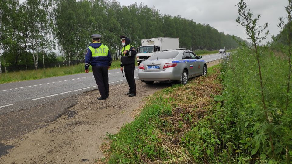 С 1 мая водительские права можно выкинуть: новое правило ГАИ застало водителей врасплох