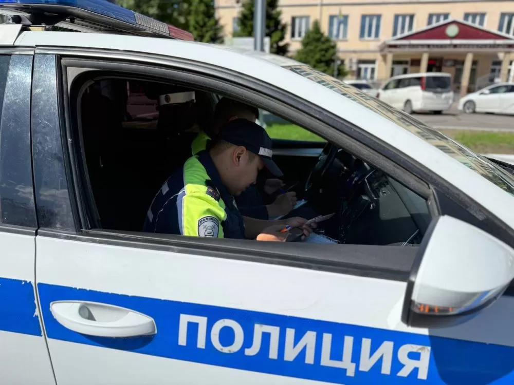Госавтоинспекция разъясняет правила остановки и стоянки транспортных средств
