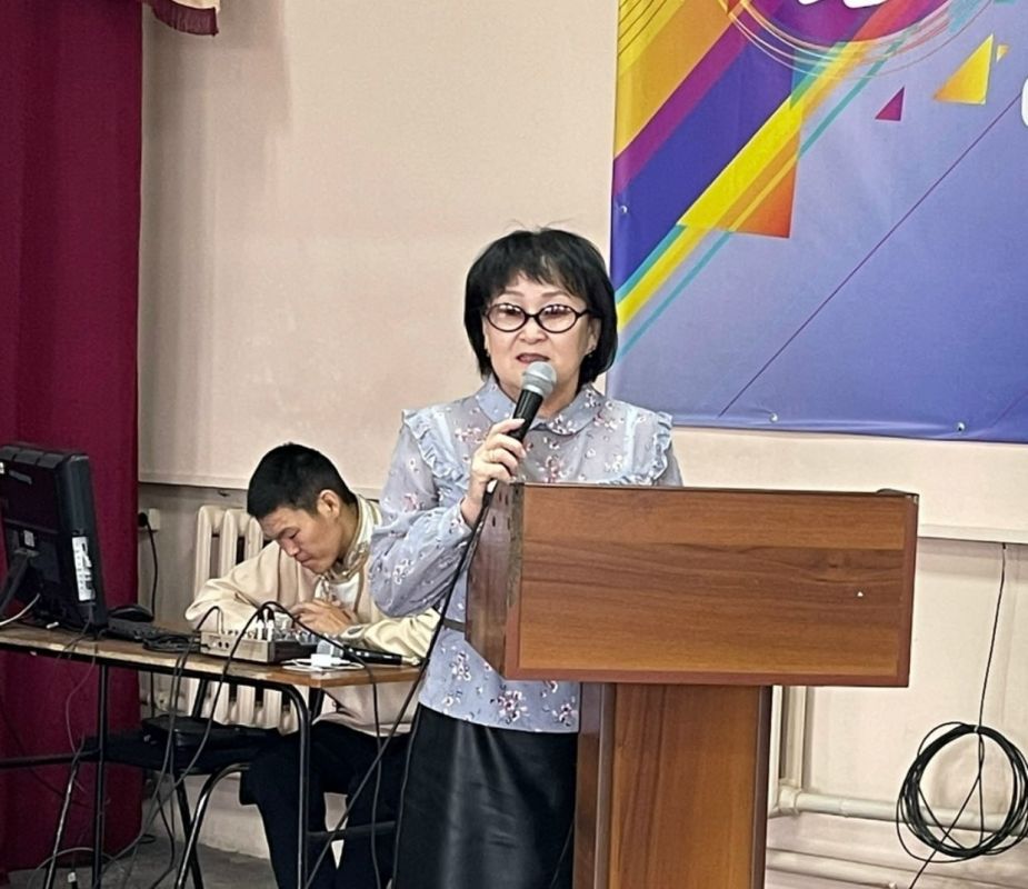 Сат номчулгалары: Эртем-практиктиг конференция