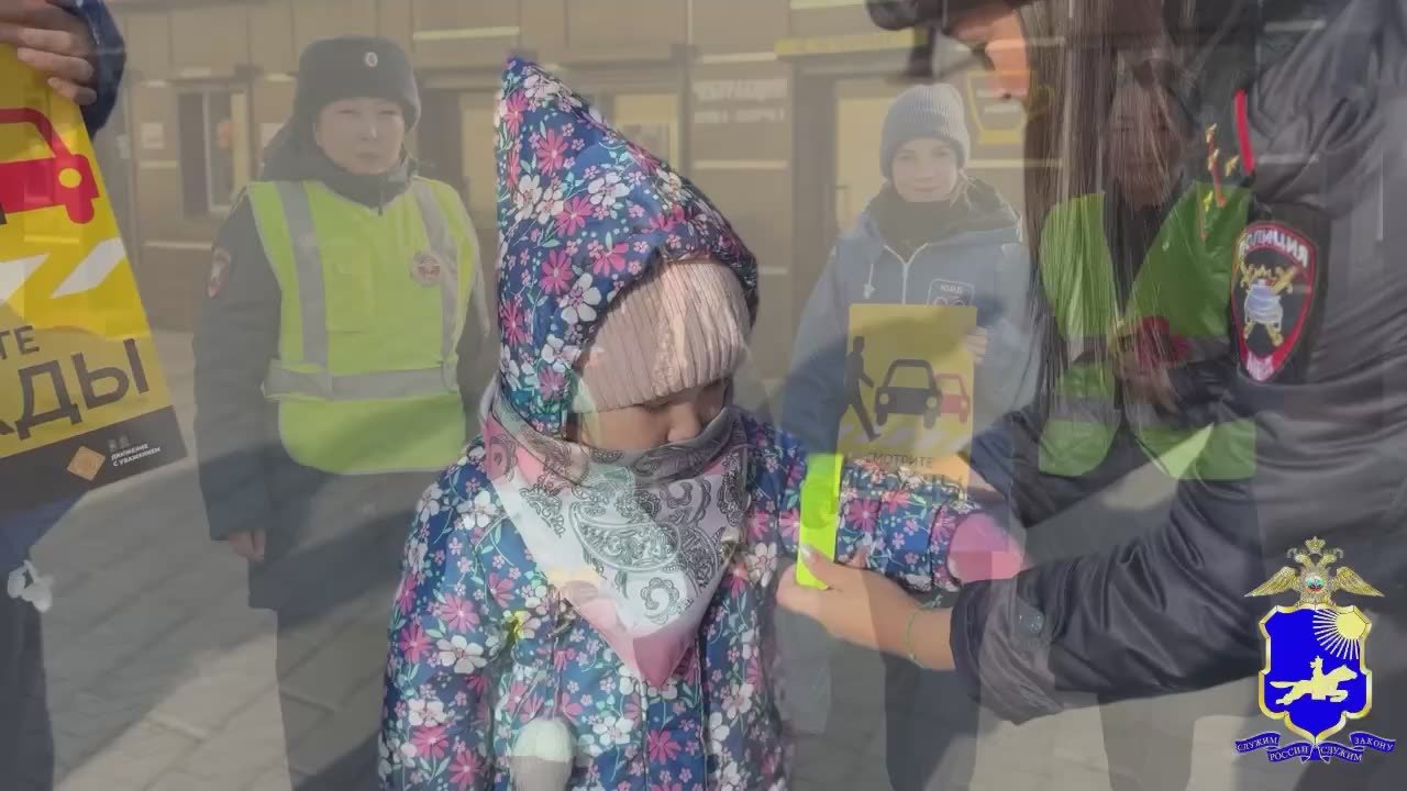 В КЫЗЫЛЕ ГОСАВТОИНСПЕКТОРЫ И ОТРЯД ЮИД ПРОВЕЛИ АКЦИЮ «ЗАСВЕТИСЬ»