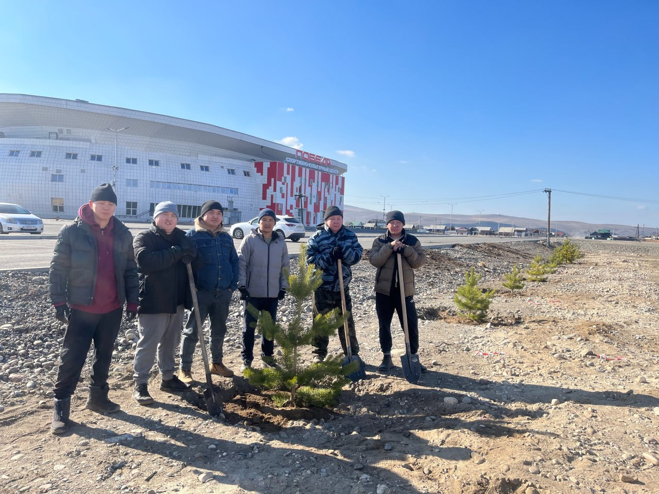 В Туве готовятся к открытию спортивно-культурного центра (СКЦ) «Победа" В Туве готовятся к открытию спортивно-культурного центра (СКЦ) «Победа"