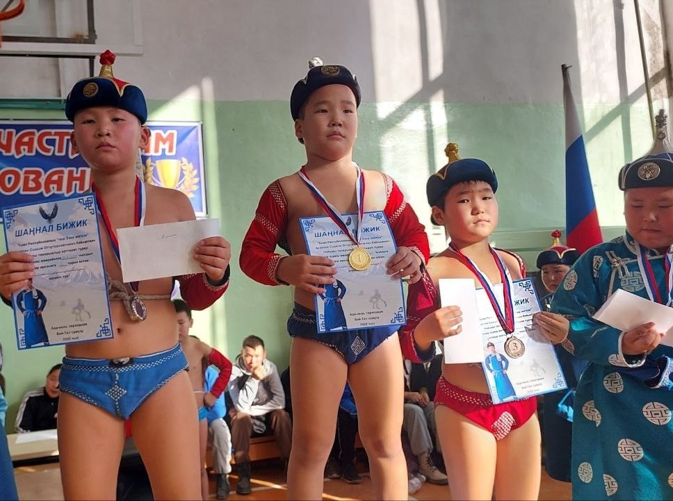 Чаш Эзир мге Сыдым Араптанны найыры Чаш Эзир мге Сыдым Араптанны найыры