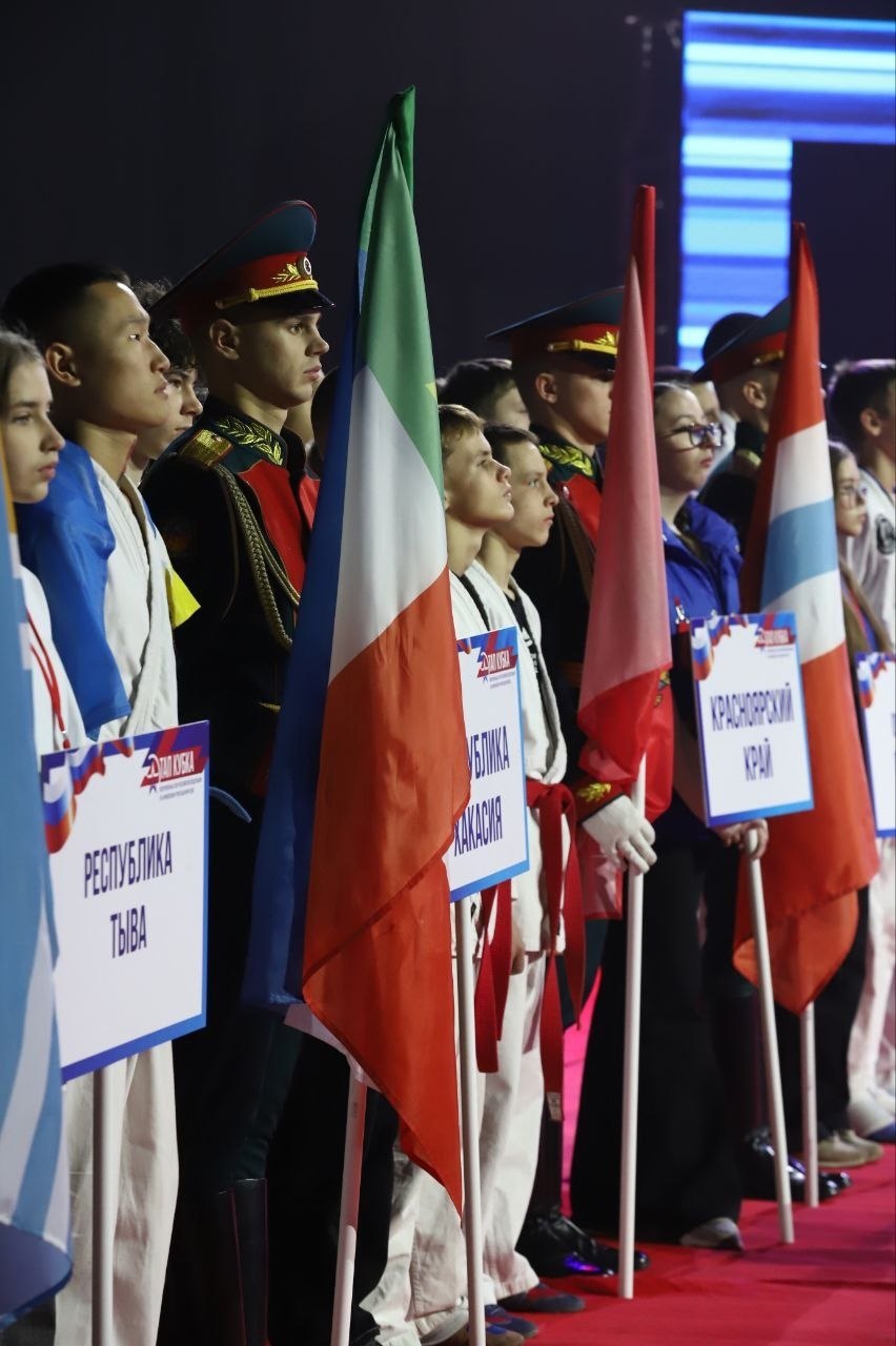 Спортсмены из Тувы отличились на всероссийском турнире по армейскому рукопашному бою Спортсмены из Тувы отличились на всероссийском турнире по армейскому рукопашному бою
