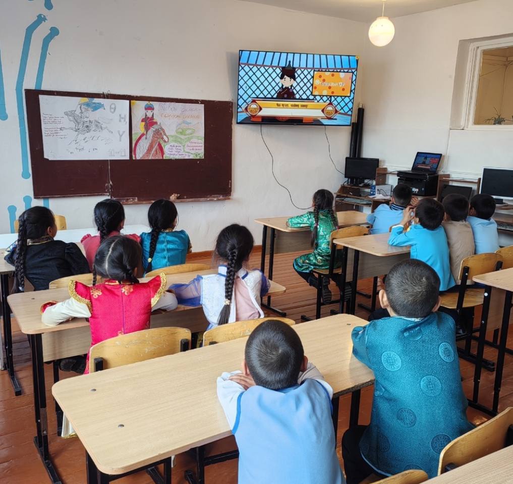 Арыг, чараш, чечен-мерген тыва дылывыс мге шагда читпес болзун! Арыг, чараш, чечен-мерген тыва дылывыс мге шагда читпес болзун!