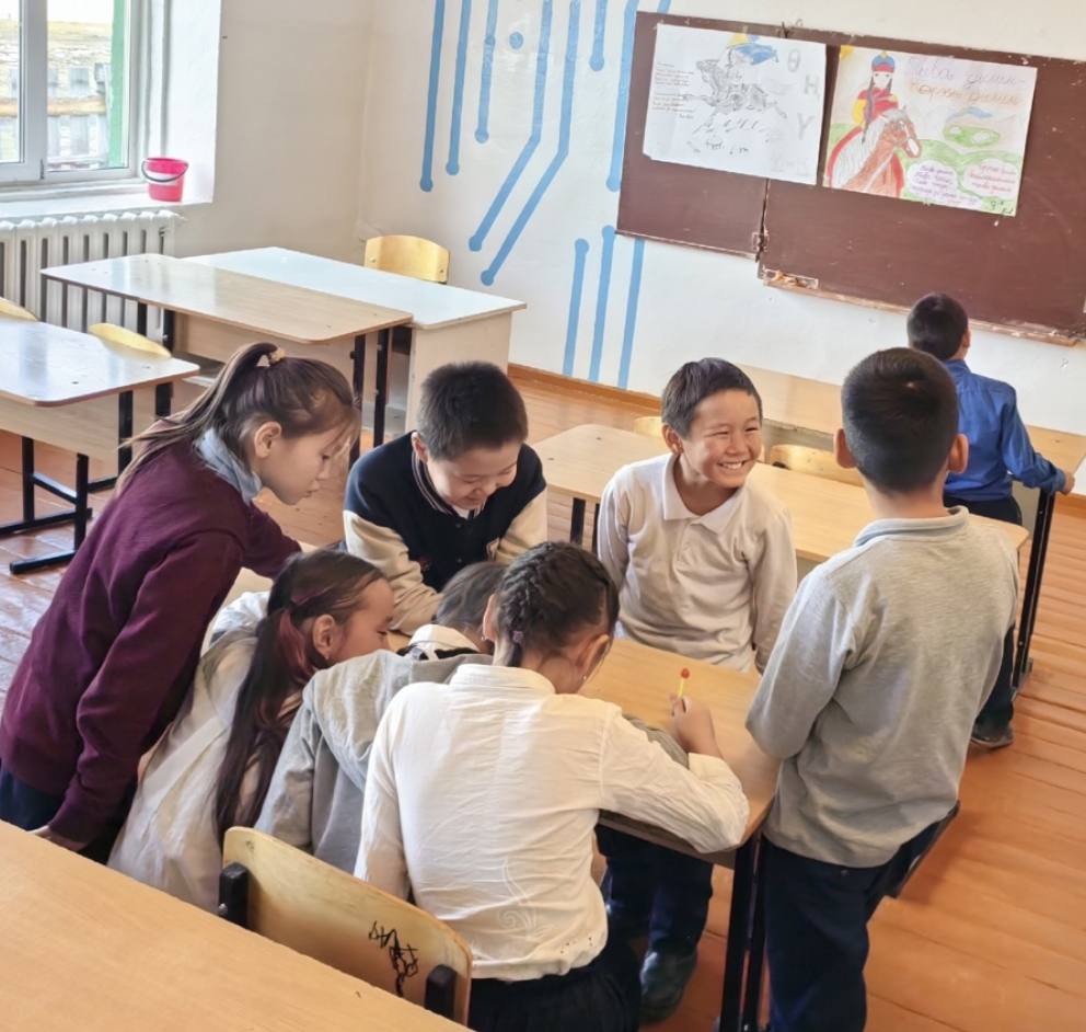 Арыг, чараш, чечен-мерген тыва дылывыс мге шагда читпес болзун! Арыг, чараш, чечен-мерген тыва дылывыс мге шагда читпес болзун!