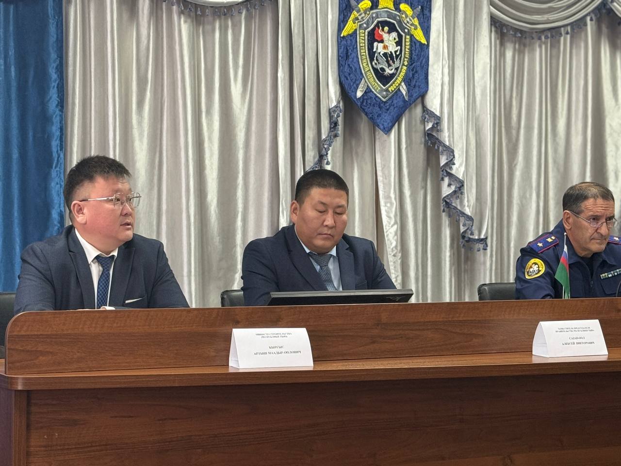 В следственном управлении состоялся совместный прием граждан из числа детей – сирот В следственном управлении состоялся совместный прием граждан из числа детей – сирот