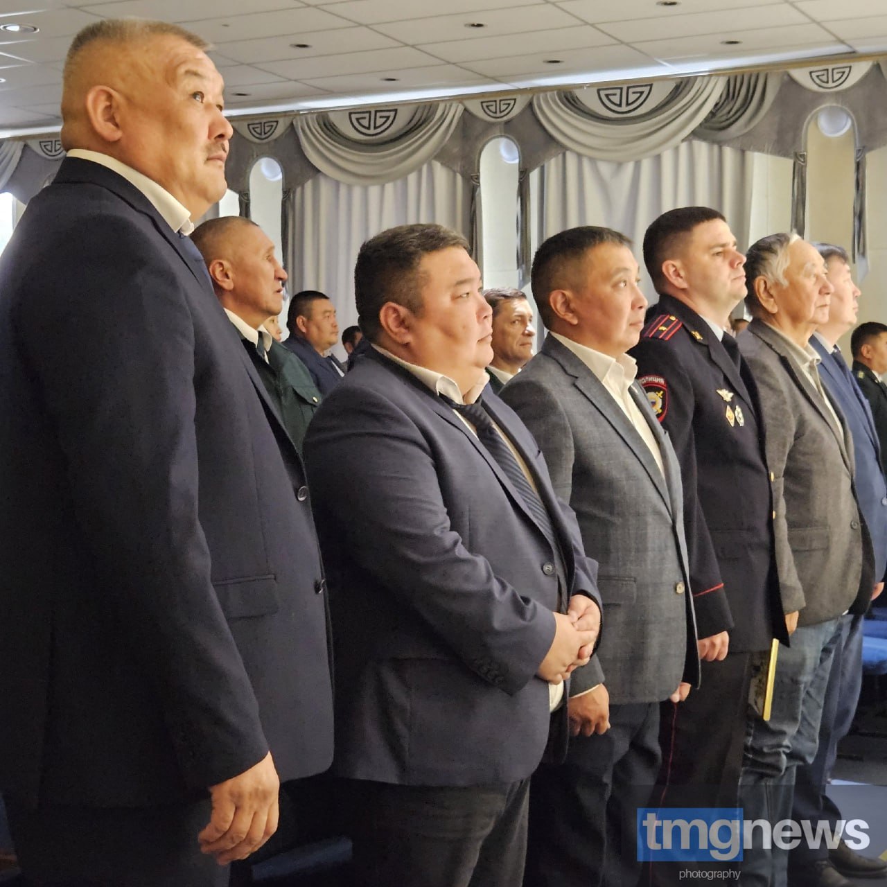 В Туве отметили 80-летие Госкомохотнадзора В Туве отметили 80-летие Госкомохотнадзора