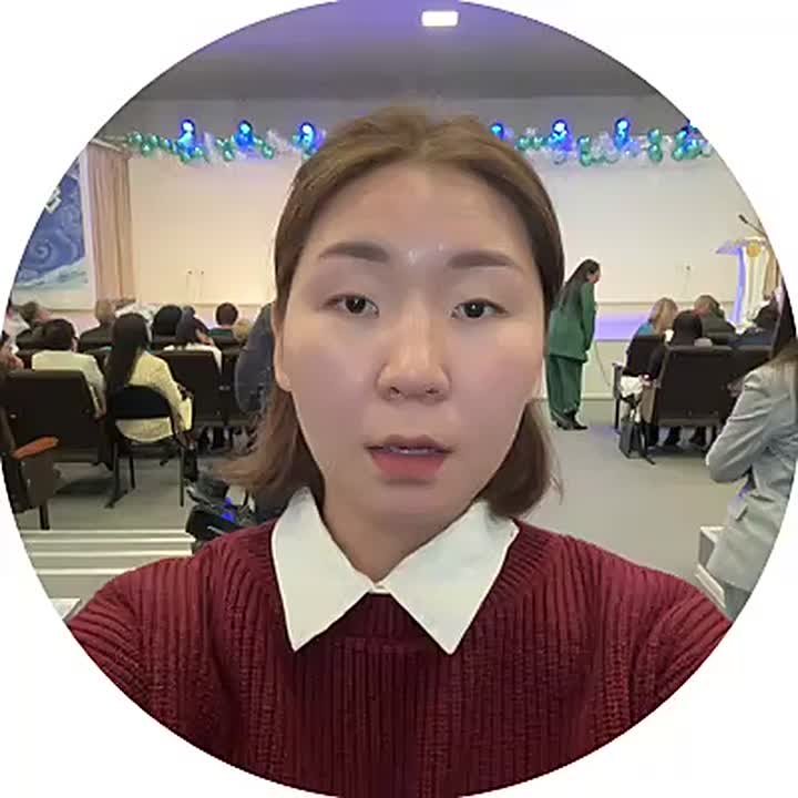 Сейчас наша съемочная группа находится на торжественном мероприятии, посвященном 100-летнему юбилею со дня образования Главного управления почты и телеграфа