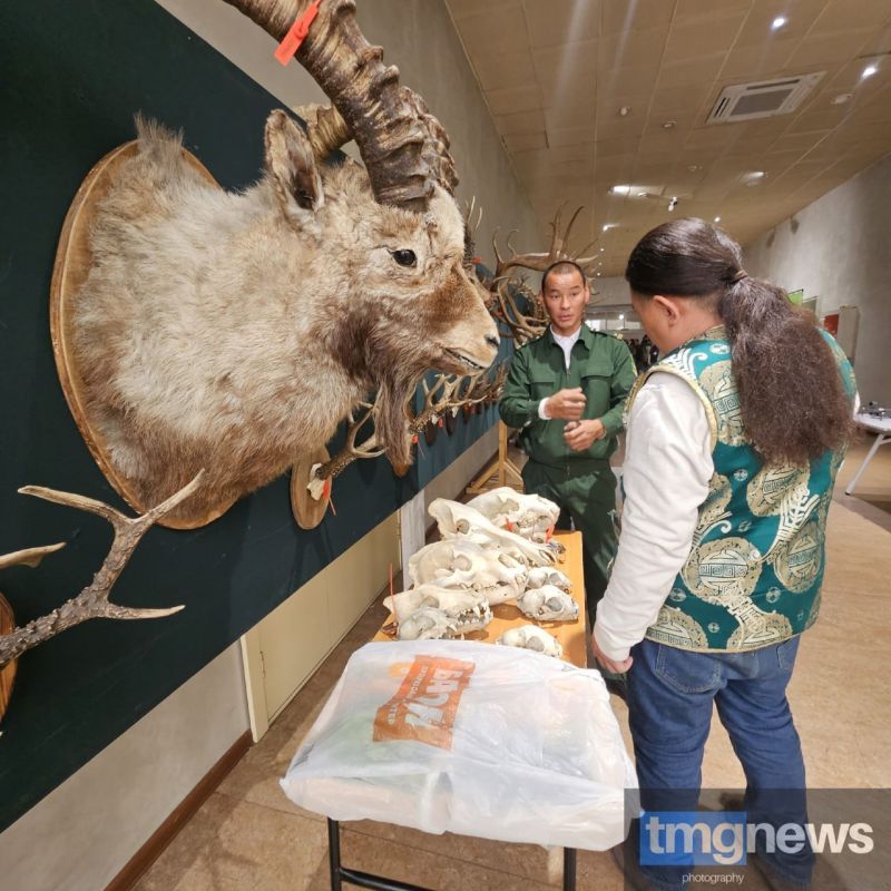 В Туве отметили 80-летие Госкомохотнадзора