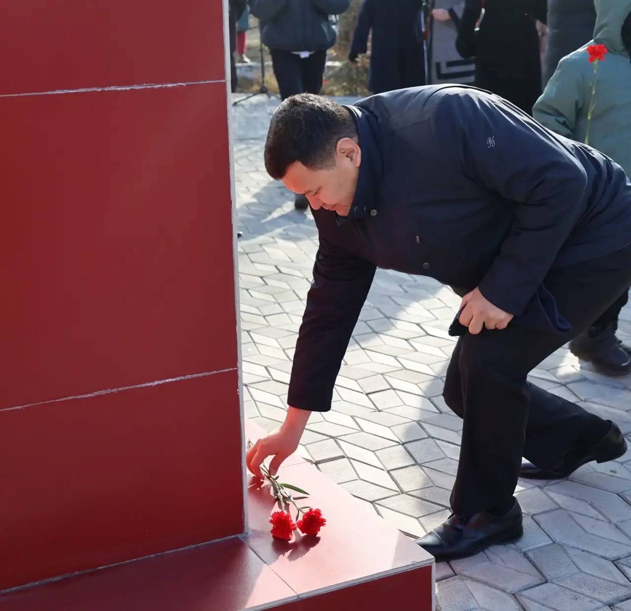 В Кызыле почтили память жертв политических репрессий В Кызыле почтили память жертв политических репрессий