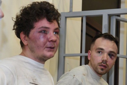 Суд в Баку продлил арест задержанным летом российским айтишникам