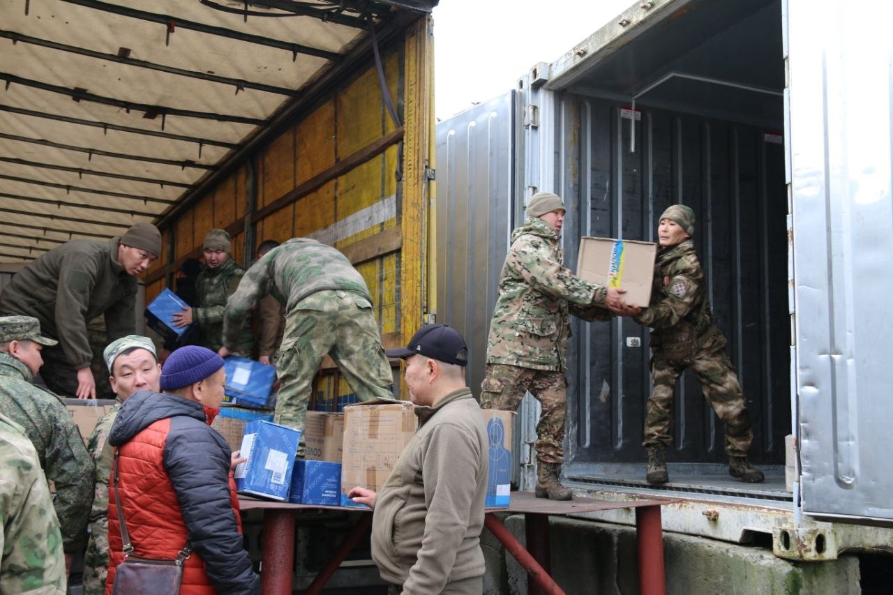 Гуманитарный груз из Тувы доставлен в Курскую область Гуманитарный груз из Тувы доставлен в Курскую область