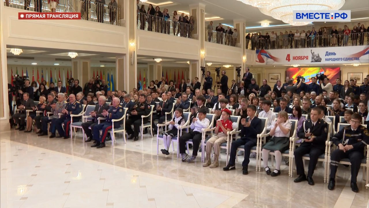 15-летний Тимофей Титов из Тувы награжден за героический поступок 15-летний Тимофей Титов из Тувы награжден за героический поступок