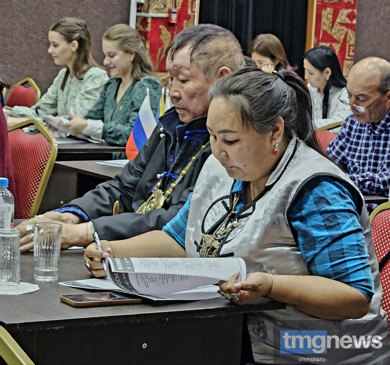 Тува присоединилась к юбилейному Большому этнографическому диктанту Тува присоединилась к юбилейному Большому этнографическому диктанту