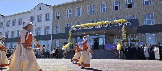 Слг беш чылда Тывада редилге талазы-биле бедик болгаш ортумак тнелдерни кргскен школалар саны 30 хуу квдээн