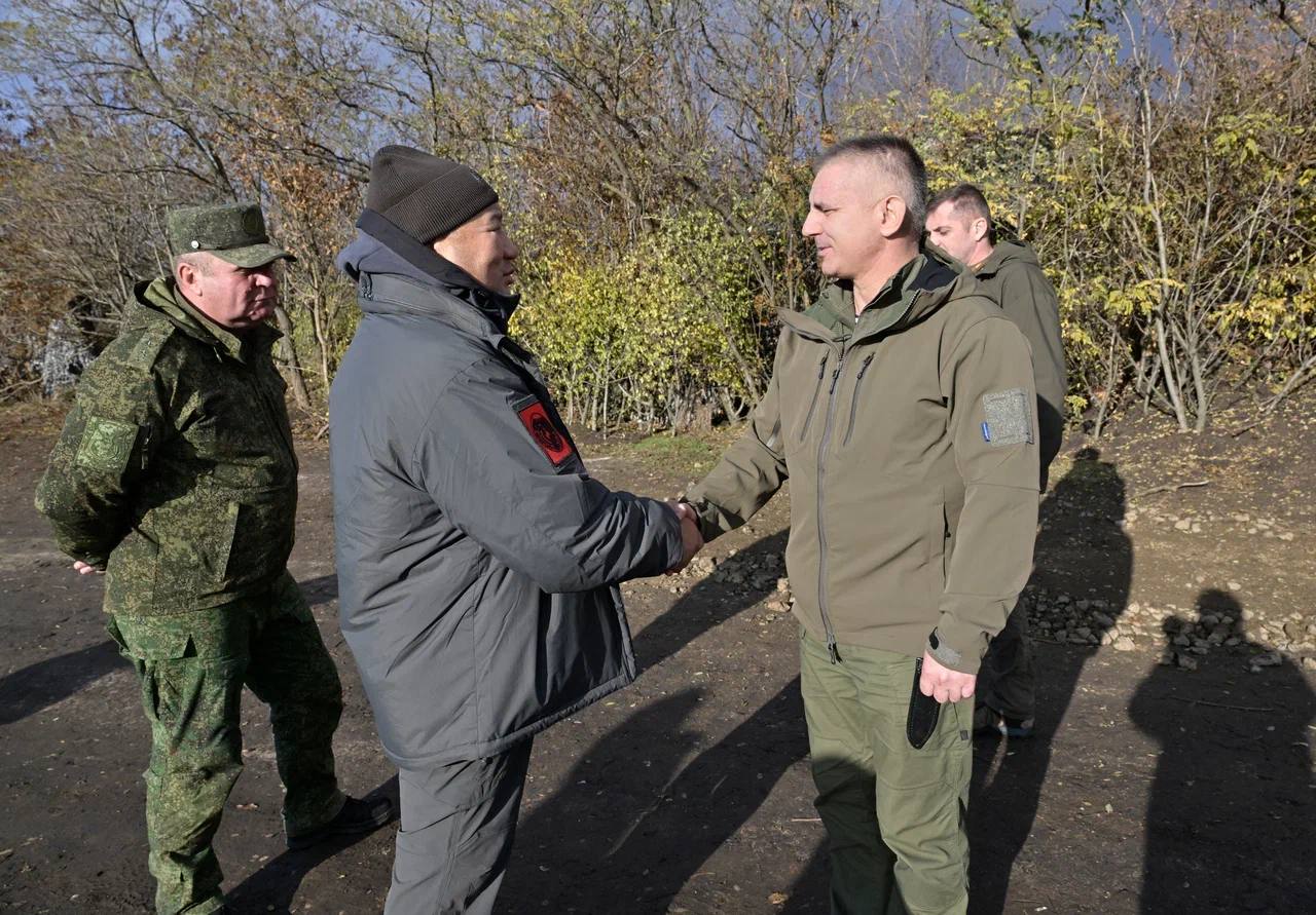 Глава Тувы поздравил с 10-летием 55-ю гвардейскую мотострелковую горную бригаду