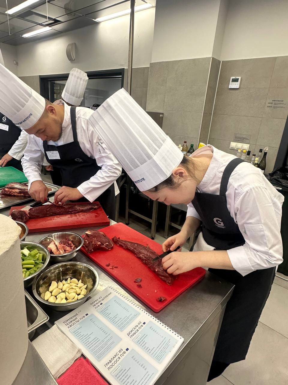 Креативные повара Тувы прошли повышение квалификации в Красноярске Креативные повара Тувы прошли повышение квалификации в Красноярске