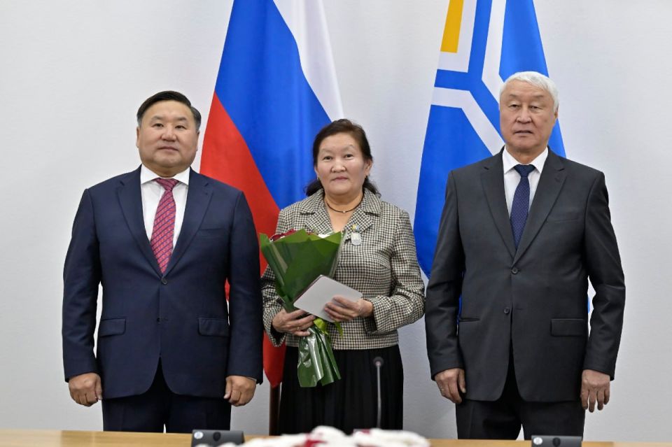 Шылгарааннарга крне шаналдарын тывыскан Шылгарааннарга крне шаналдарын тывыскан