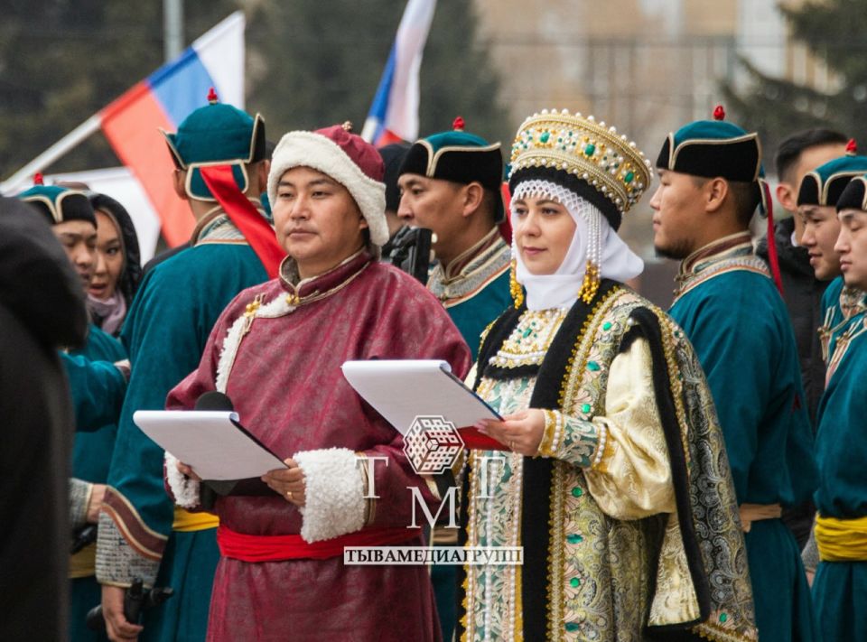 «Народов много - Родина одна» «Народов много - Родина одна»