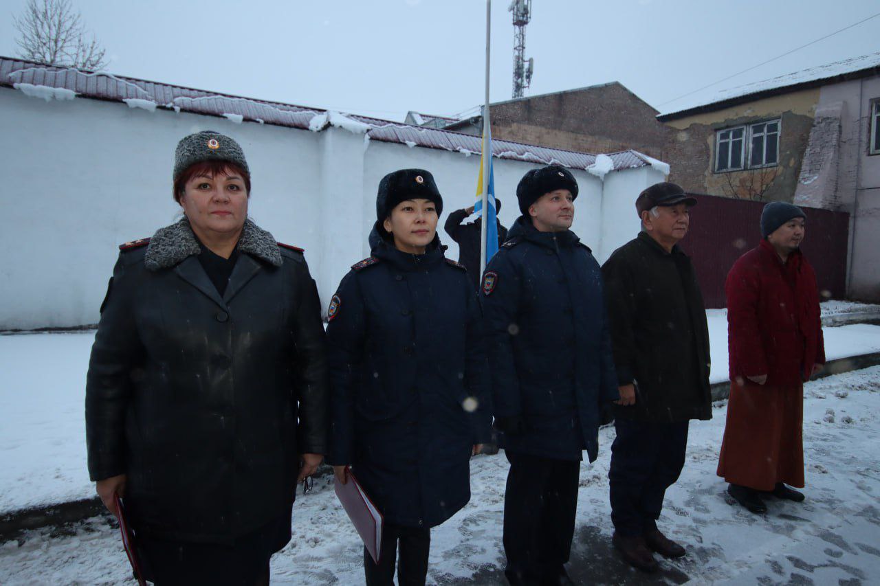 Сводный отряд полицейских из Тувы отправился в служебную командировку на Северный Кавказ Сводный отряд полицейских из Тувы отправился в служебную командировку на Северный Кавказ