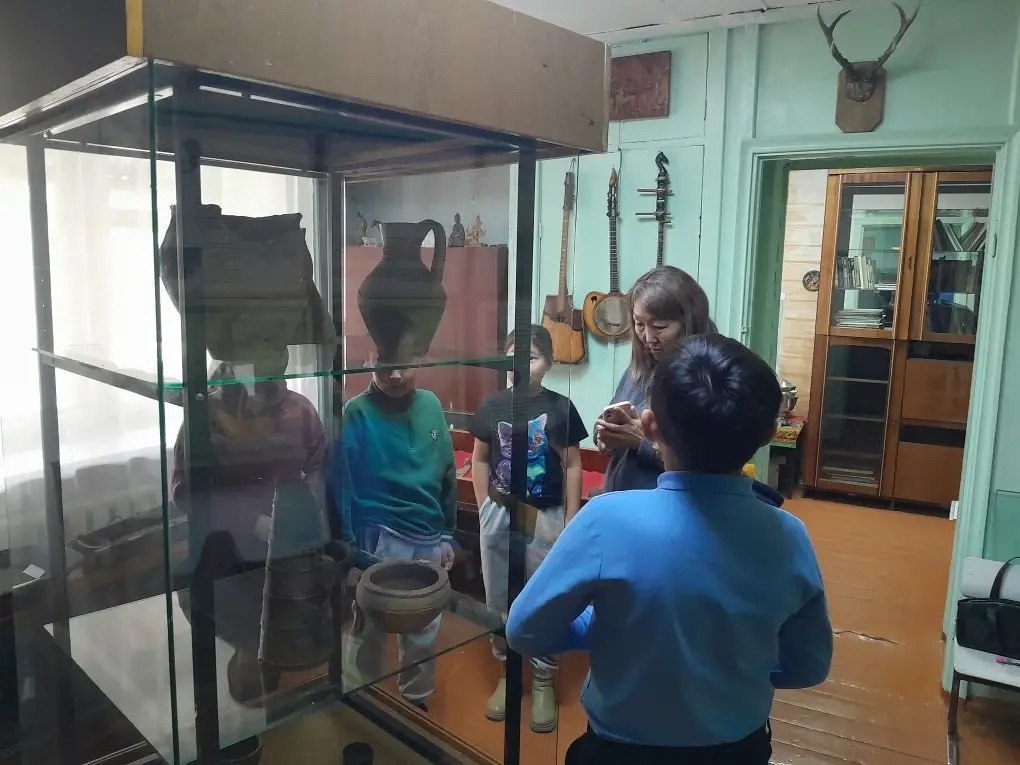 Музеи образовательных организаций Тувы отмечены на Всероссийском конкурсе «Знать, чтобы помнить», организованном партией «Единая Россия» Музеи образовательных организаций Тувы отмечены на Всероссийском конкурсе «Знать, чтобы помнить», организованном партией «Единая Россия»