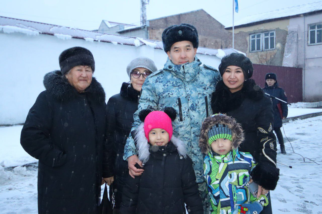 Сводный отряд полицейских из Тувы отправился в служебную командировку на Северный Кавказ Сводный отряд полицейских из Тувы отправился в служебную командировку на Северный Кавказ