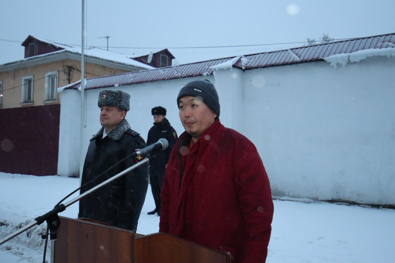 Сводный отряд полицейских из Тувы отправился в служебную командировку на Северный Кавказ Сводный отряд полицейских из Тувы отправился в служебную командировку на Северный Кавказ