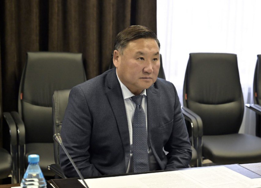 В Правительстве Тувы подвели промежуточные итоги проекта «Герои Тувы» В Правительстве Тувы подвели промежуточные итоги проекта «Герои Тувы»