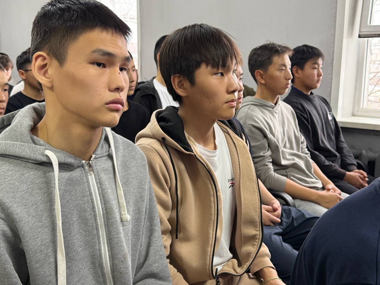 Сегодня сотрудники СК провели профориентационную встречу с юнармейцами Сегодня сотрудники СК провели профориентационную встречу с юнармейцами