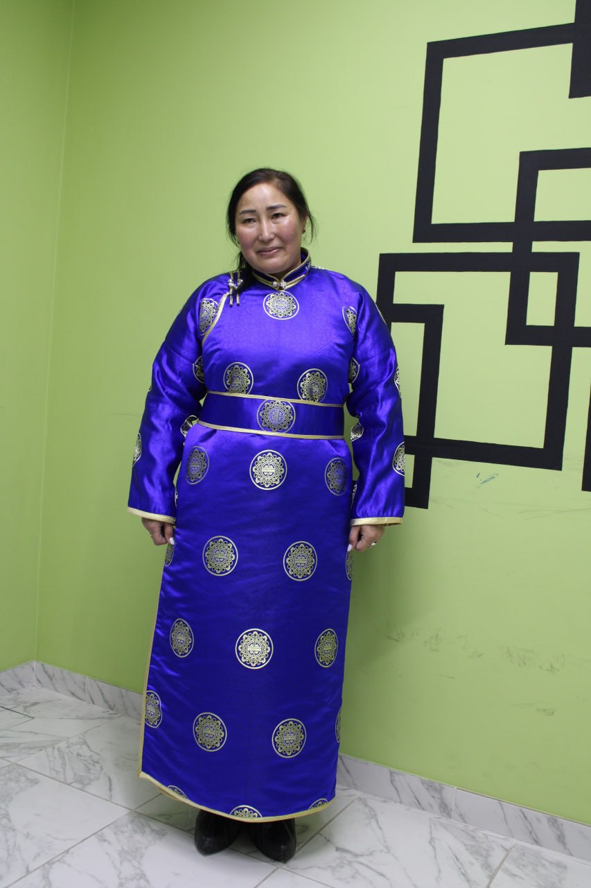 Жены и матери героев СВО обучились пошиву тувинского национального тона Жены и матери героев СВО обучились пошиву тувинского национального тона