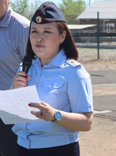 Сегодня свои Дни рождения отмечают три наши замечательные коллеги — помощник Министра внутренних дел по организационно-штатной работе - руководитель организационно-штатной группы МВД по Республике Тыва полковник внутренней... Сегодня свои Дни рождения отмечают три наши замечательные коллеги — помощник Министра внутренних дел по организационно-штатной работе - руководитель организационно-штатной группы МВД по Республике Тыва полковник внутренней...