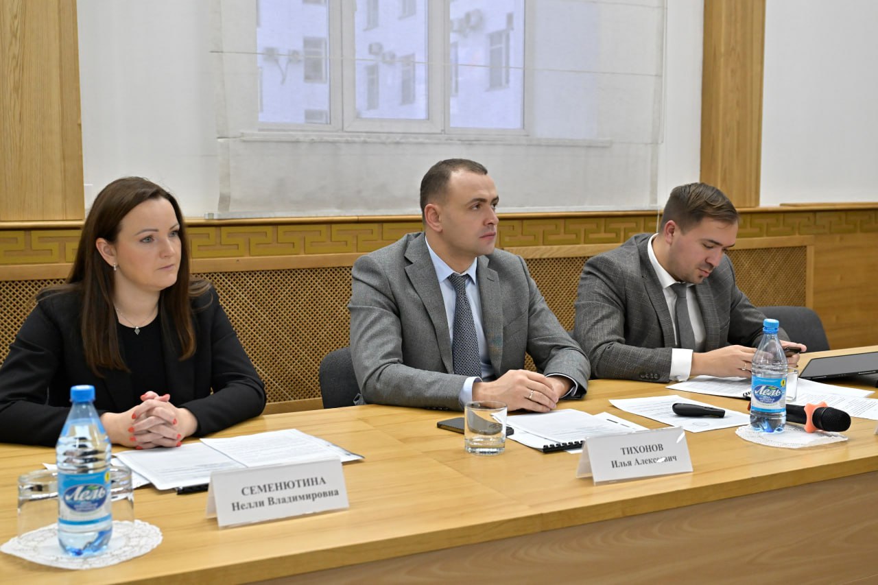 В Правительстве Тувы прошло заседание по развитию промышленности на территории республики В Правительстве Тувы прошло заседание по развитию промышленности на территории республики