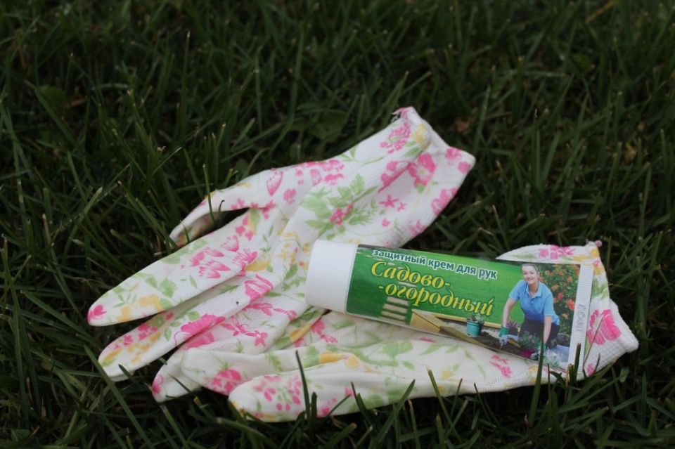 Как сохранить руки в идеальном состоянии после дачных работ