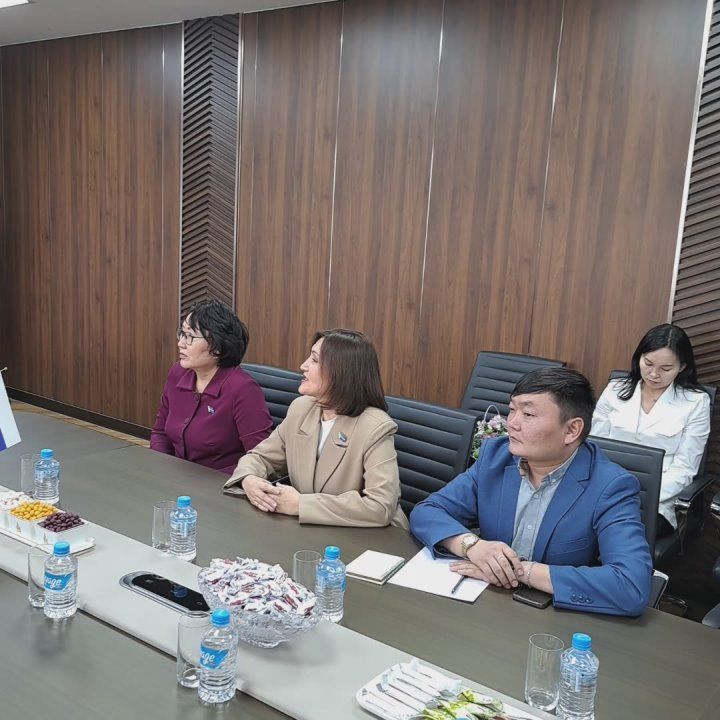 Парламентарии Тувы находятся с визитом в Увс аймаке Монголии