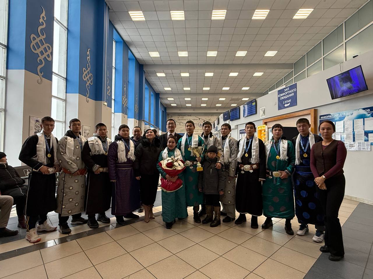 Школьники из села Хову-Аксы стали чемпионами «Волейбольных горизонтов» в ВДЦ «Океан» Школьники из села Хову-Аксы стали чемпионами «Волейбольных горизонтов» в ВДЦ «Океан»