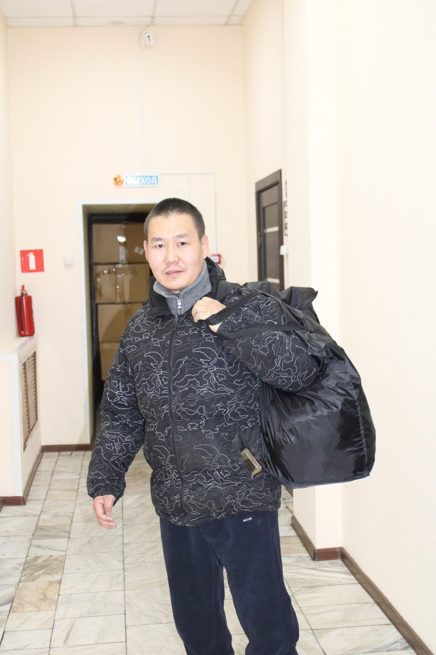 Ветеранов СВО из Тувы продолжают обеспечивать адаптивной одеждой Ветеранов СВО из Тувы продолжают обеспечивать адаптивной одеждой