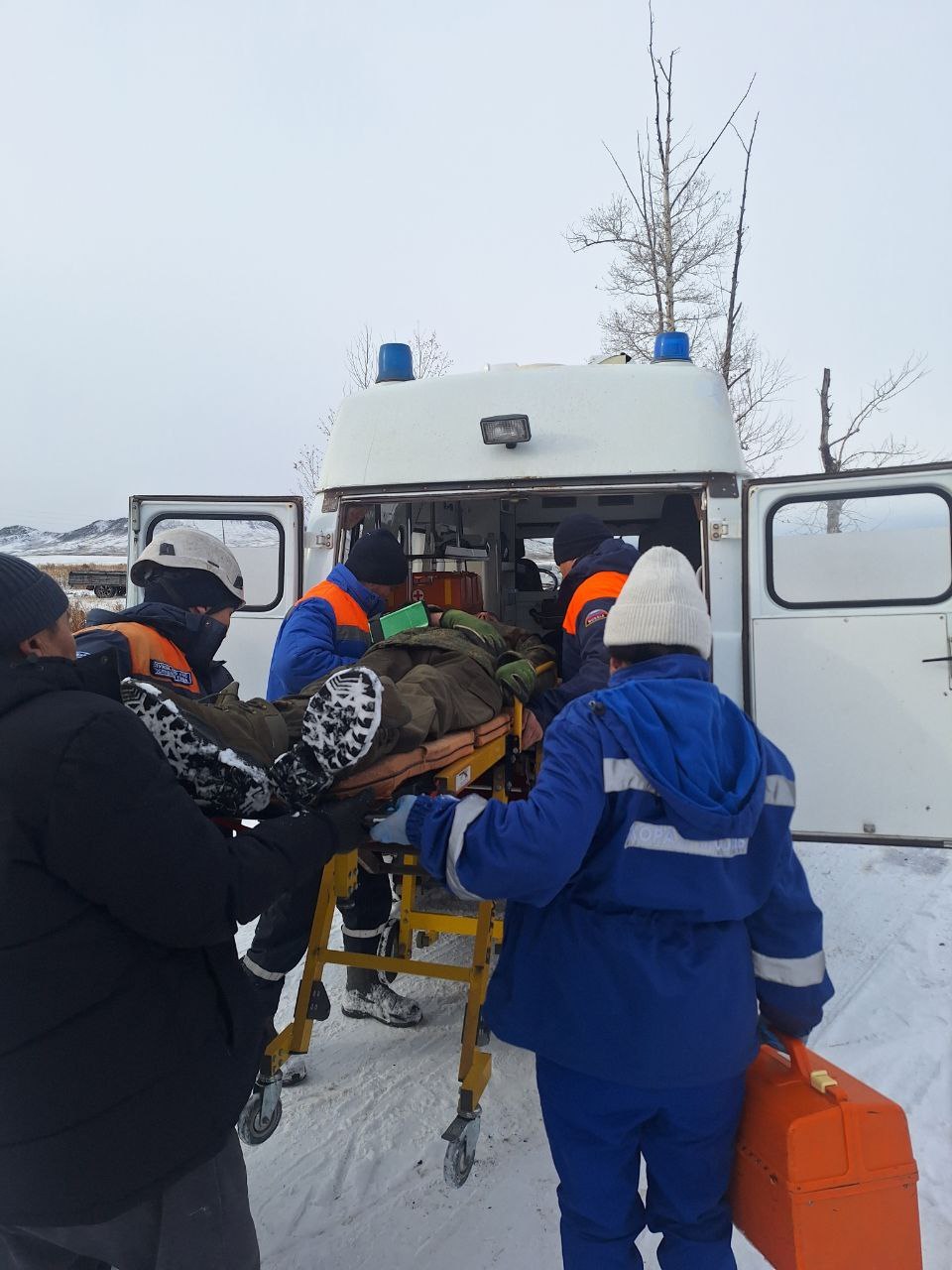 Спасатели Тувы провели учение на федеральной трассе «Енисей» Спасатели Тувы провели учение на федеральной трассе «Енисей»