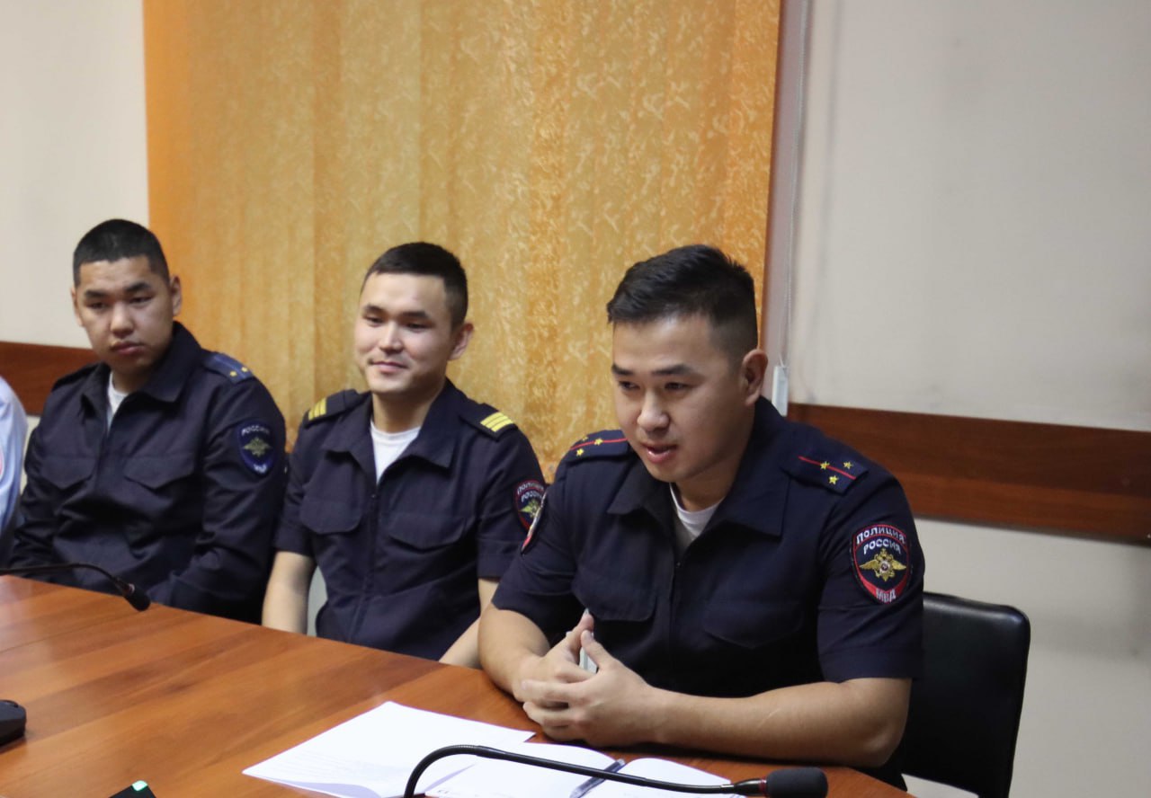 В МВД по Республике Тыва под председательством Министра состоялось заседание Совета молодых сотрудников В МВД по Республике Тыва под председательством Министра состоялось заседание Совета молодых сотрудников