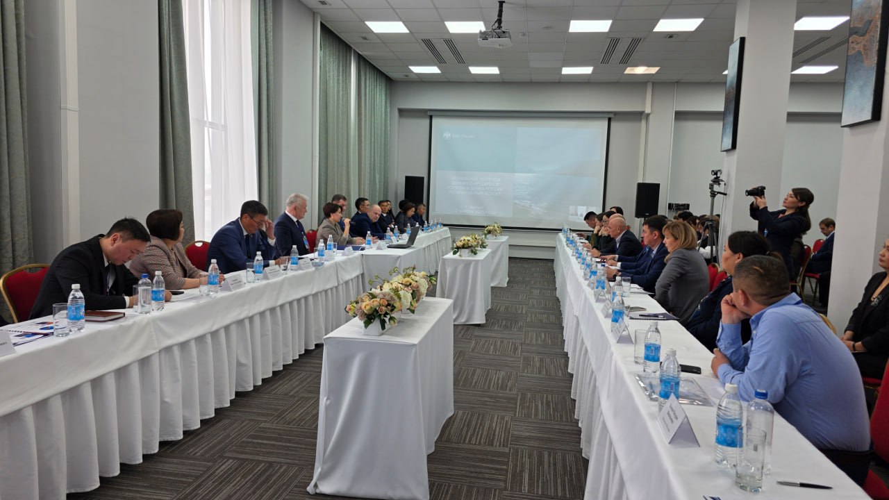 В Кызыле обсудили текущую экономическую ситуацию и инфляционные процессы в республике В Кызыле обсудили текущую экономическую ситуацию и инфляционные процессы в республике