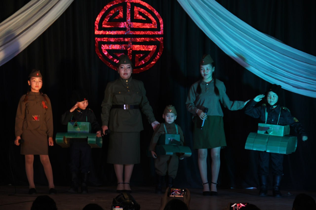 Орлана Дамба представит Чаа-Хольский район на республиканском конкурсе матерей в Туве Орлана Дамба представит Чаа-Хольский район на республиканском конкурсе матерей в Туве