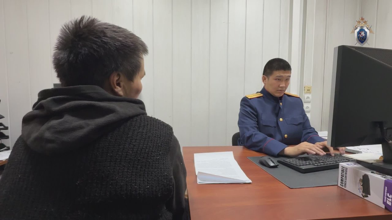 Любителя нападать и целовать школьниц в Тыве арестовали, сообщили в СК по республике