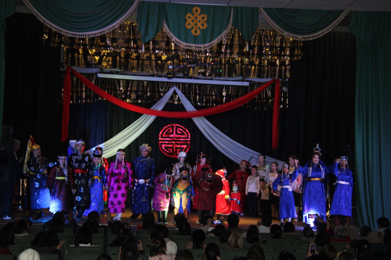 Орлана Дамба представит Чаа-Хольский район на республиканском конкурсе матерей в Туве Орлана Дамба представит Чаа-Хольский район на республиканском конкурсе матерей в Туве