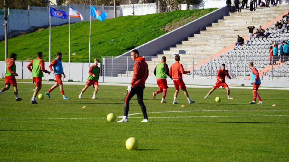 Совсем скоро начнётся решающий поединок этого футбольного сезона за звание чемпиона Премьер-лиги КФС