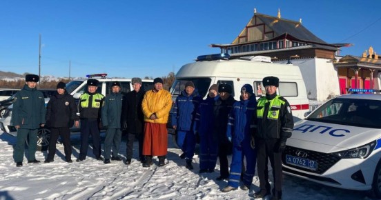 В храмовом комплексе Тувы «Устуу-Хурээ» почтили память жертв дорожно-транспортных происшествий