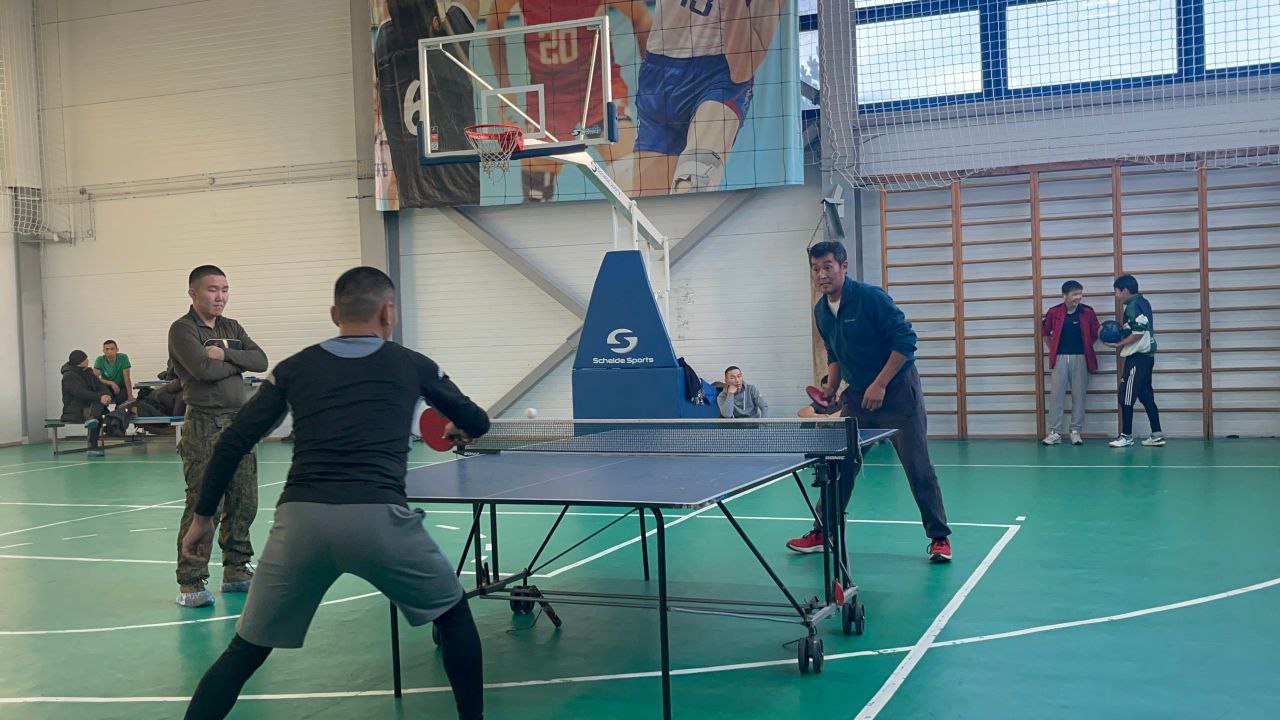 Более 40 сотрудников силовых структур и педагогов сыграли в настольный теннис на спартакиаде в Туве Более 40 сотрудников силовых структур и педагогов сыграли в настольный теннис на спартакиаде в Туве