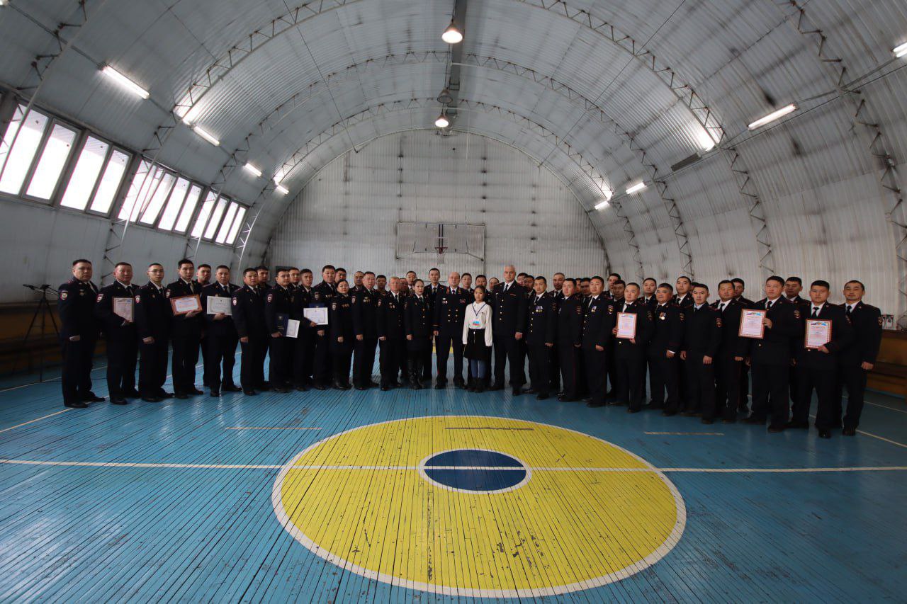 В МВД по Республике Тыва прошло торжественное мероприятие, посвященное 102-й годовщине службы участковых уполномоченных полиции В МВД по Республике Тыва прошло торжественное мероприятие, посвященное 102-й годовщине службы участковых уполномоченных полиции