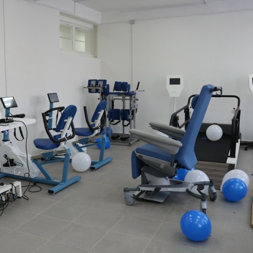 Чн-Хемчикти кожууннар аразыны медицина твнде чаа салбыр ажыттынган Чн-Хемчикти кожууннар аразыны медицина твнде чаа салбыр ажыттынган