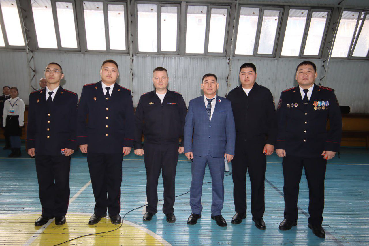 В МВД по Республике Тыва прошло торжественное мероприятие, посвященное 102-й годовщине службы участковых уполномоченных полиции В МВД по Республике Тыва прошло торжественное мероприятие, посвященное 102-й годовщине службы участковых уполномоченных полиции