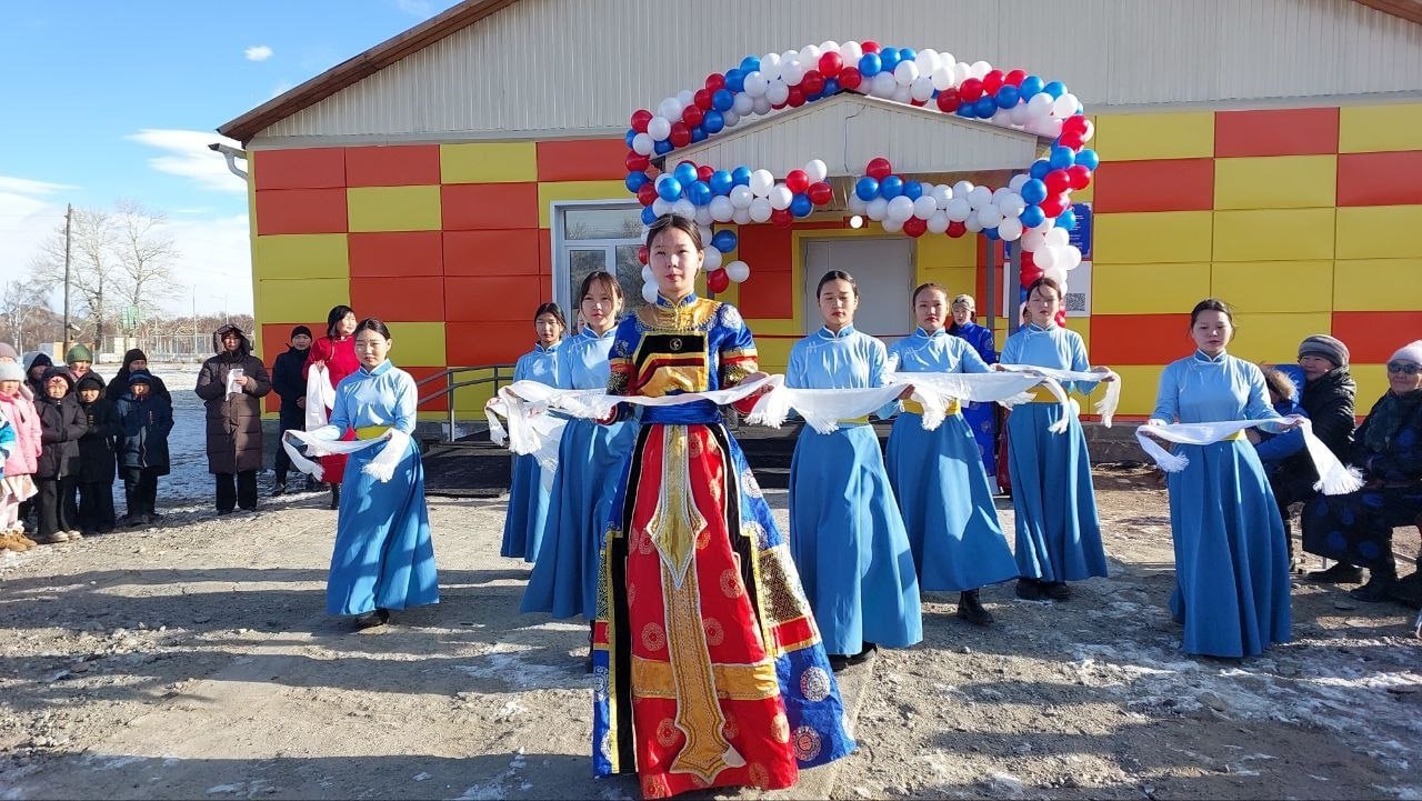 «Аныяктар болгаш уруглар» национал тлевилелди ачызында Бай-Тайганы Кызыл-Даг суурда Х.А. Анчымаа-Тока аттыг эге класстар школазын ндезин септелге соонда байырлыг байдалга ажытканын чагырга чери дынаткан «Аныяктар болгаш уруглар» национал тлевилелди ачызында Бай-Тайганы Кызыл-Даг суурда Х.А. Анчымаа-Тока аттыг эге класстар школазын ндезин септелге соонда байырлыг байдалга ажытканын чагырга чери дынаткан